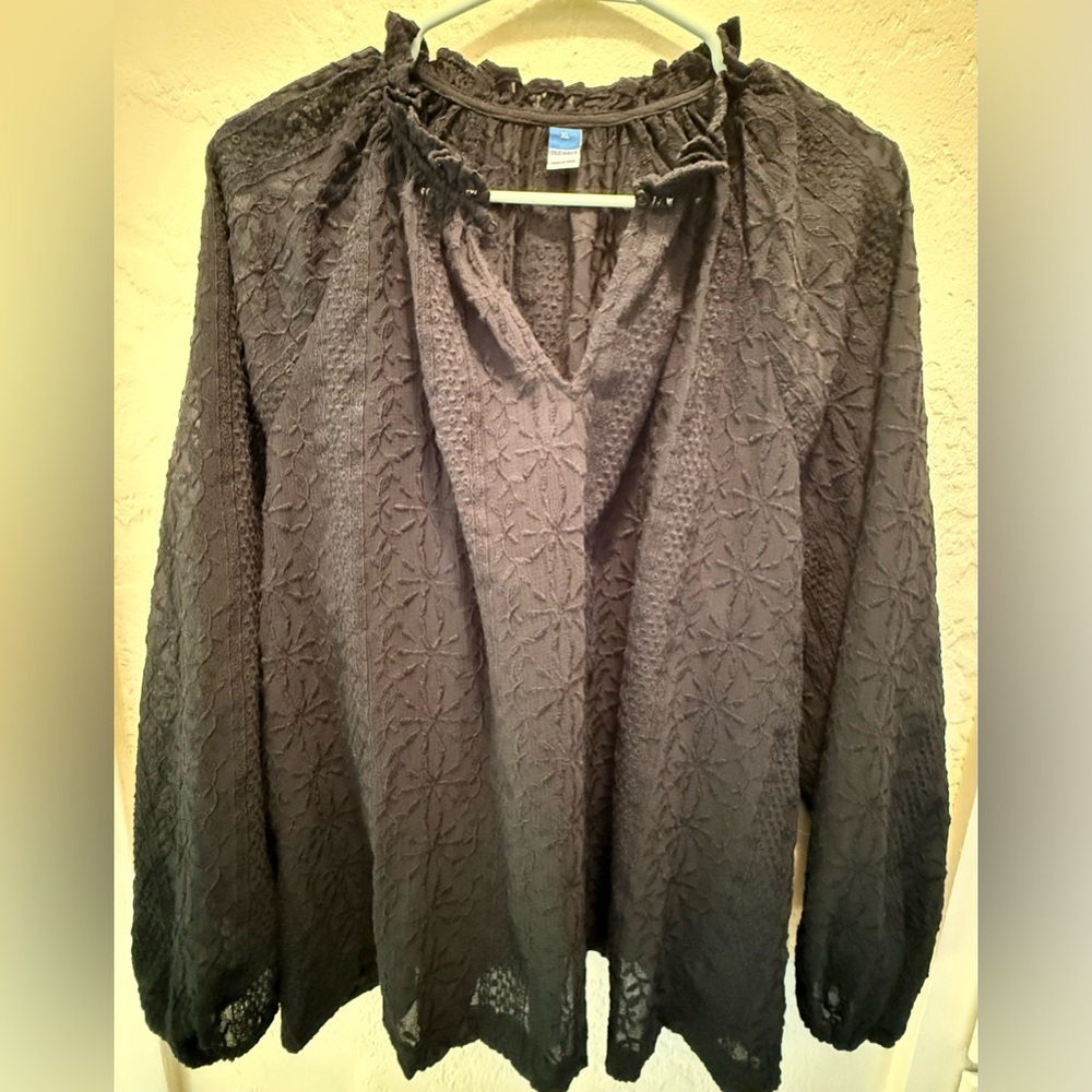 Elegant Black Lace Women's Top